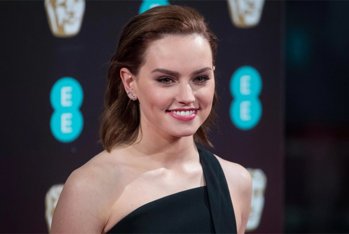 Daisy Ridley Says She's Done Playing Rey After 'Star Wars': Episode IX ...