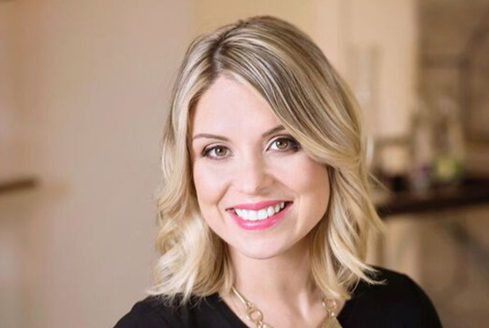 Molly Hartney Headshot