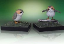 Pre-Order Gentle Giant Porg Bookend Set