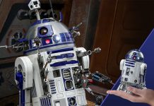 Pre-Order Hot Toys R2-D2 Deluxe Version Sixth Scale Figure