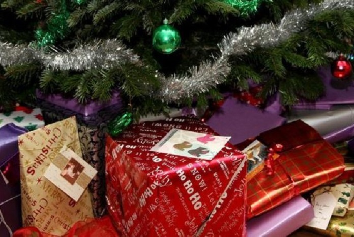 Xmas Presents FI