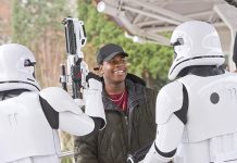 John Boyega Jokingly Reveals How Episode IX Ends
