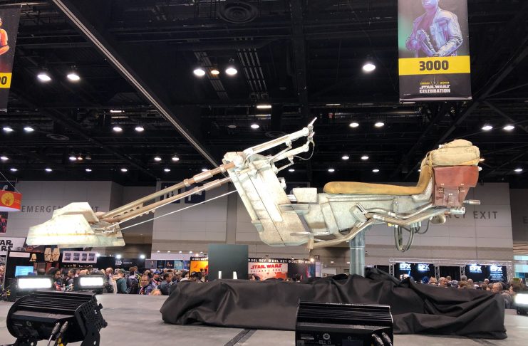 swcc-2019-the-mandalorian-speeder-1