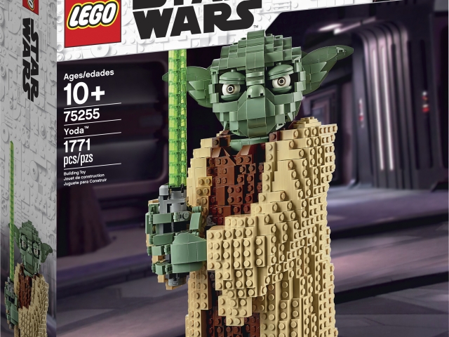 lego-yoda-75255-1