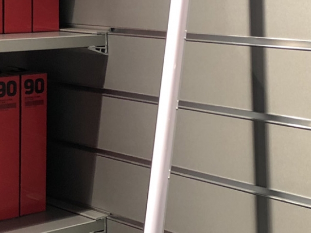 D350 - Review of New Disney Store Dedicated Star Wars and Marvel Shop