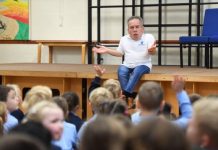 Warwick Davis Goes Back to School to Help Raise Awareness of Dwarfism