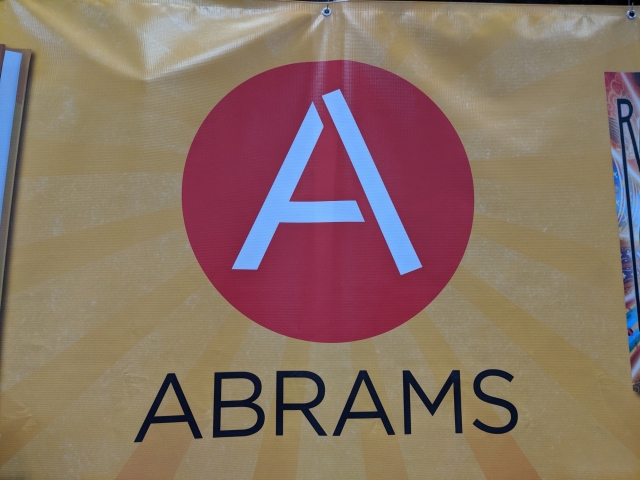 nycc-2019-abrams-books-booth-1