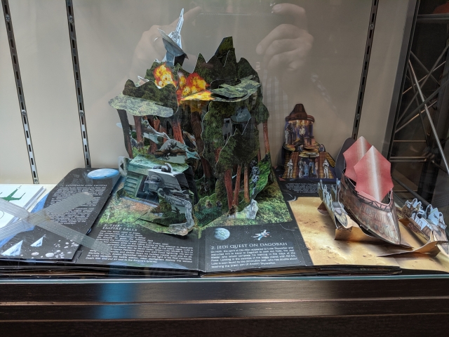 nycc-2019-insight-editions-booth-18
