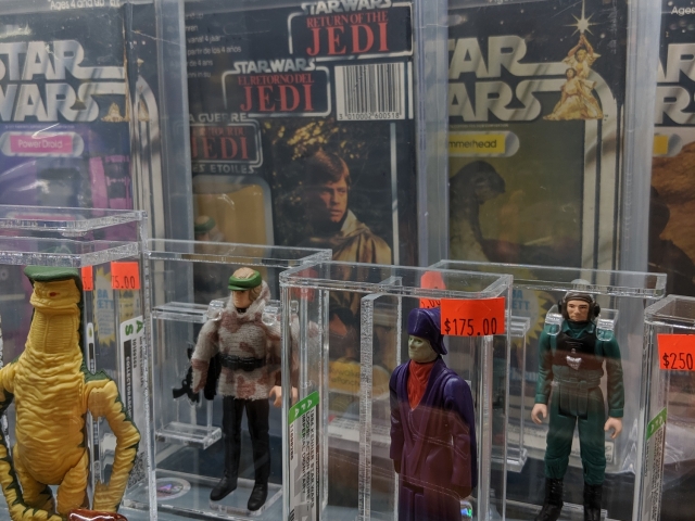 nycc-2019-misc-booth-photos (11)