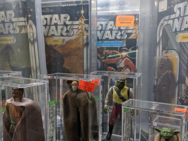nycc-2019-misc-booth-photos (13)