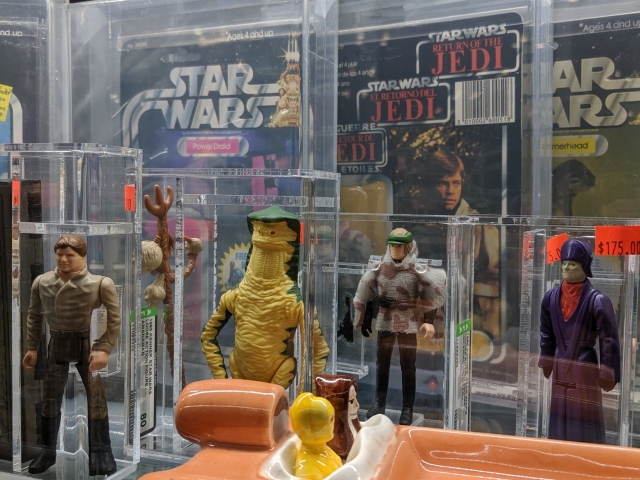 nycc-2019-misc-booth-photos (9)