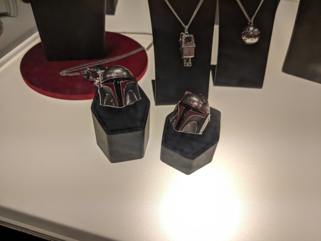 nycc-2019-rock-love-booth-3