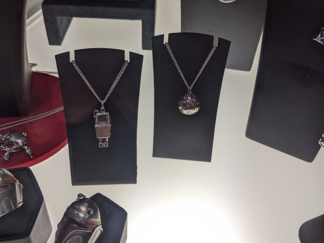 nycc-2019-rock-love-booth-4