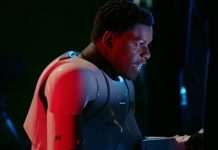 John Boyega Teases New Clips from Galaxy’s Edge and The Rise of Skywalker