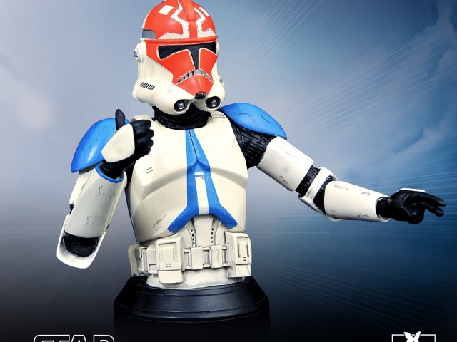 gentle-giant-332nd-clone-trooper-mini-bust-2