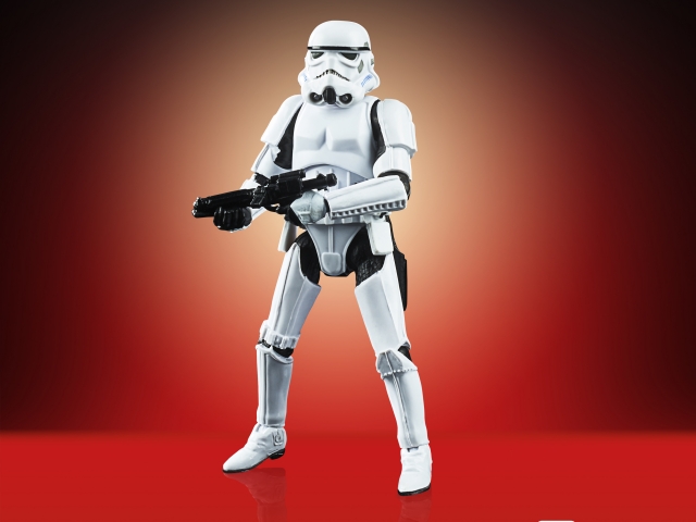 hasbro-tvc-luke-skywalker-stormtrooper-figure (2)