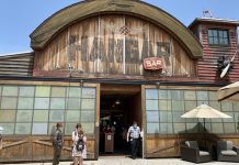Jock Lindsey’s Hangar Bar & Lounge Closes After State Ban Of On-Premises Alcohol Consumption