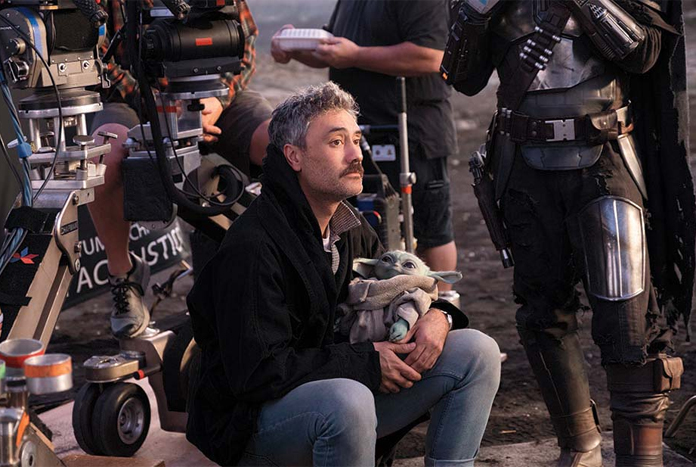 Taika-Waititi-with-the-child