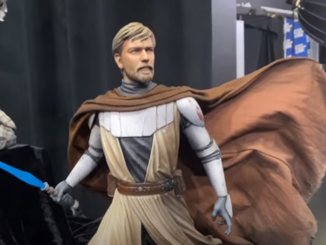 sideshow-con-2020-general-kenobi-mythos-statue-video-shots-5