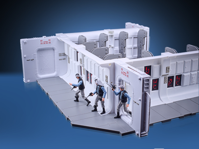 hasbro-fan-first-friday-august-2020-tantive-IV-hallway-playset (19)