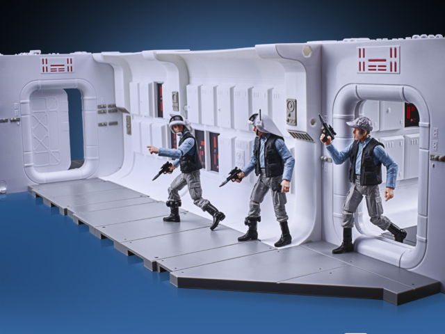 hasbro-fan-first-friday-august-2020-tantive-IV-hallway-playset (20)