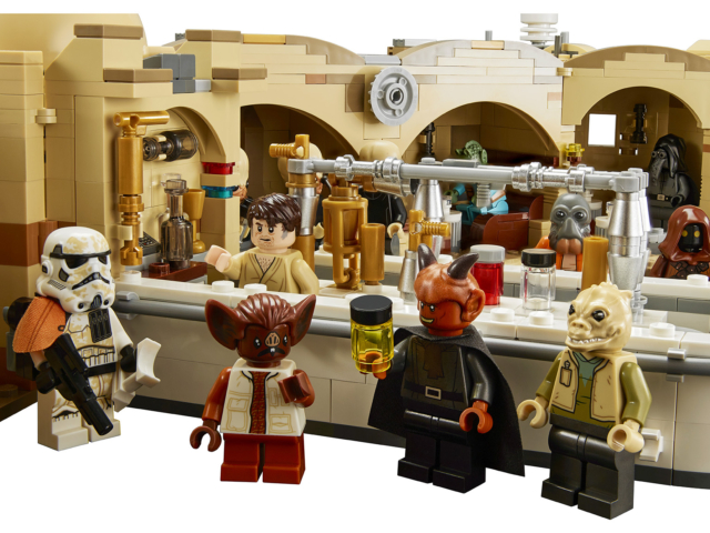 LEGO Star Wars Mos Eisley Cantina (#75290)