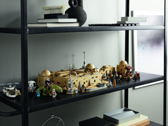 LEGO Star Wars Mos Eisley Cantina (#75290)