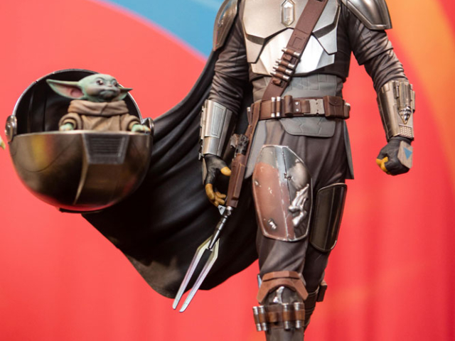 Sideshow New York Con 2020: Day 6 - The Mandalorian Premium Format Figure