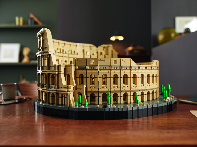 LEGO Colosseum (#10276)