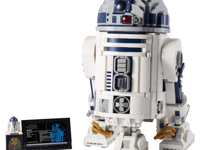 New LEGO Star Wars R2-D2 Officially Revealed, Available from May 1st