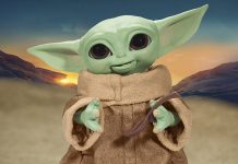 Hasbro’s Vickie Stratford Discusses Star Wars Galactic Snackin’ Grogu