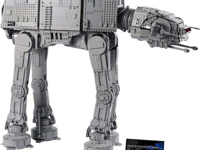 LEGO_75313_02_BHTBWeek5