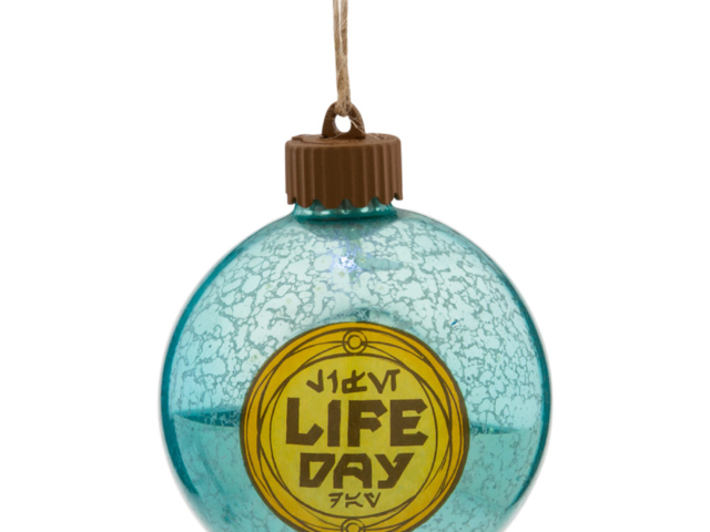shopDisney-life-day-ornament-white_BHTBWeek6_2021