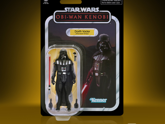 STAR WARS THE VINTAGE COLLECTION DARTH VADER (THE DARK TIMES) FIGURE 01