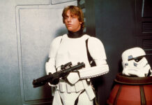 Mark Hamill Reveals More Valuable Items He Kept from Star Wars