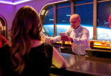Check Out the Drinks, Easter Eggs, and Galactic View at Star Wars: Hyperspace Lounge