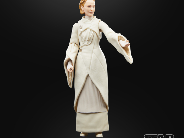 STAR WARS THE BLACK SERIES MON MOTHMA 5