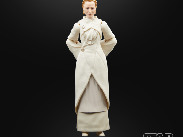 STAR WARS THE BLACK SERIES MON MOTHMA 6