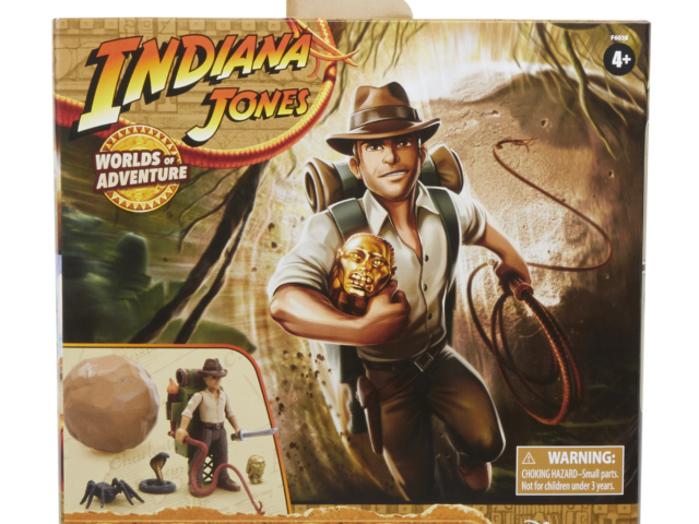INDIANA JONES WORLDS OF ADVENTURE INDIANA JONES WITH ADVENTURE BACKPACK – Package 1