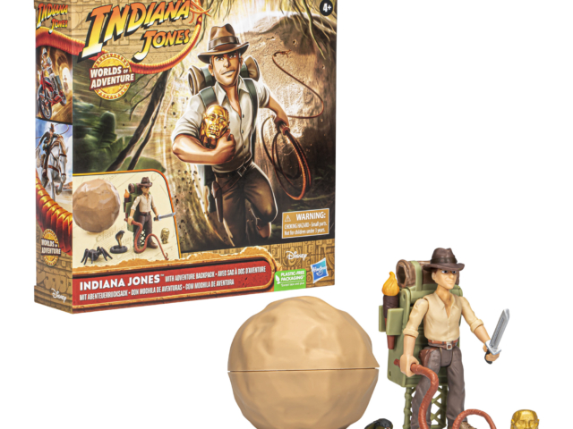 INDIANA JONES WORLDS OF ADVENTURE INDIANA JONES WITH ADVENTURE BACKPACK – Package 3