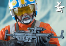Diamond Select Toys and Gentle Giant Ltd Attack San Diego with 9 Exclusives