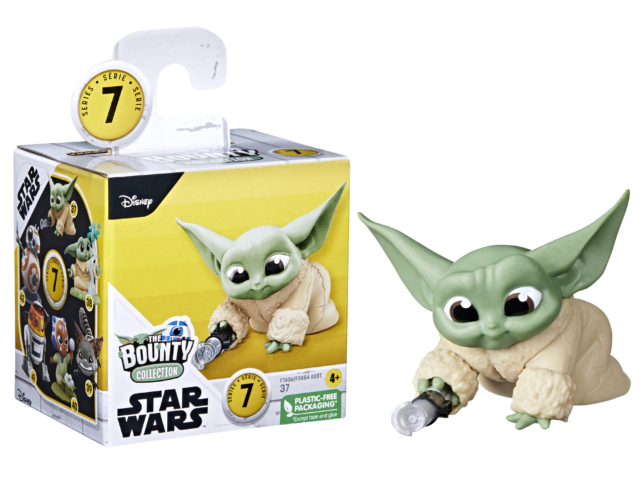 GROGU LIGHTSABER INSPECTION