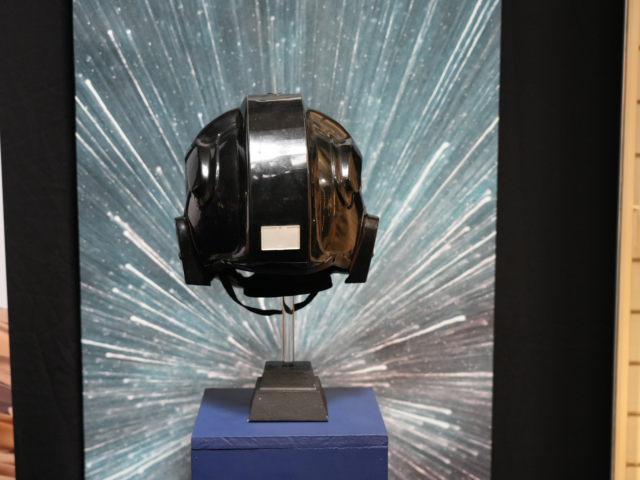 Propstore_StarWars_Indy_Nov23_07