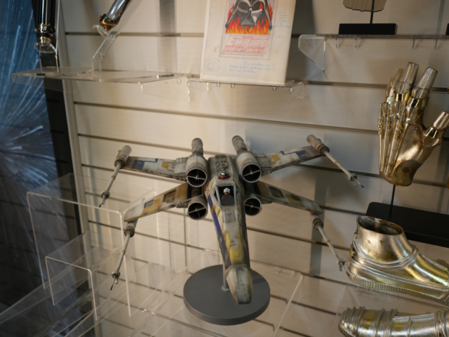 Propstore_StarWars_Indy_Nov23_13