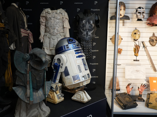 Propstore_StarWars_Indy_Nov23_23