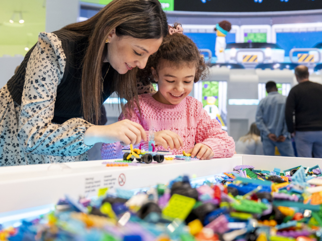legohouse_buildthechange_84a0025_53494120122_o