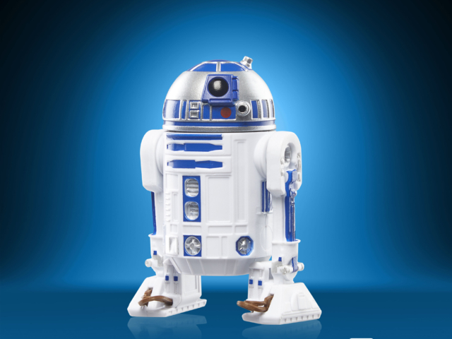 STAR WARS THE VINTAGE COLLECTION ARTOO-DETOO (R2-D2) 3