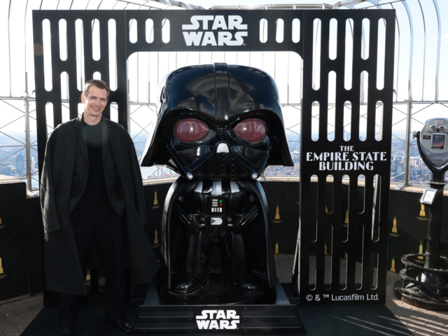 Empire State Building Lucasfilm Photo Opps (DAY)