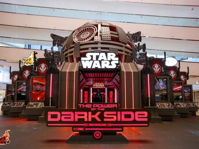 Hot_Toys_Power_Of_The_Dark_Side_Apr24_01