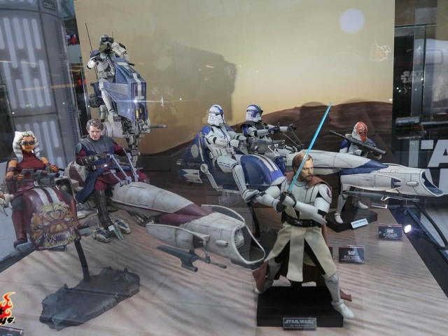 Hot_Toys_Power_Of_The_Dark_Side_Apr24_06
